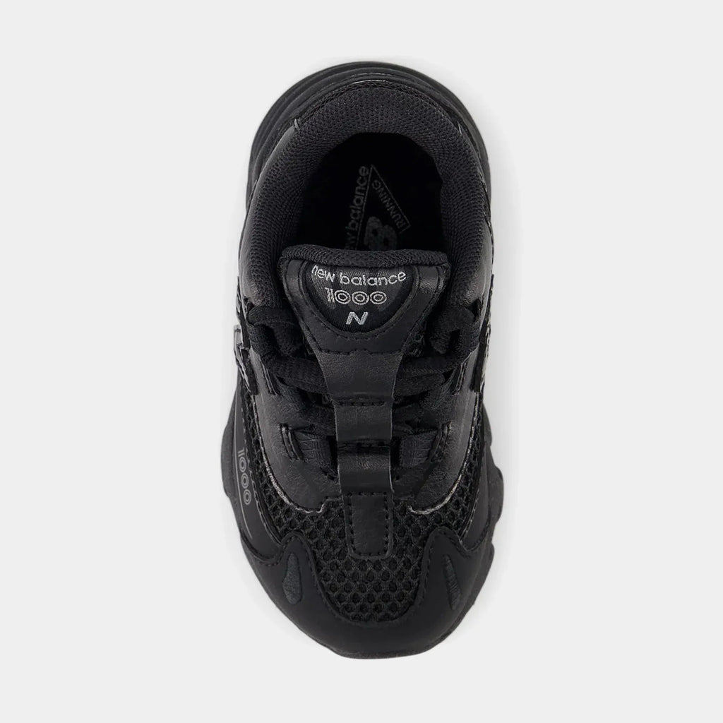 1000 Bungee Lace Infant Toddler Lifestyle Shoes (Black)